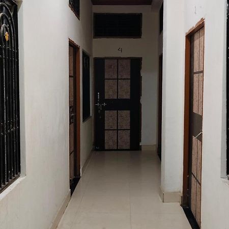 Mangalam Gold Guest House Varanasi Exterior foto